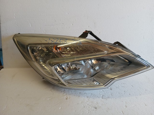 17258 Opel Meriva B 2010-2017 Jobb első Lámpa , Fényszóró