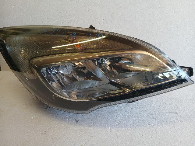 17261 Opel Meriva B 2010-2017 Jobb első Lámpa , Fényszóró