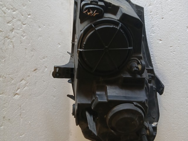 17267 Volkswagen Polo IV 2002-2009 Jobb első Lámpa , Fényszóró