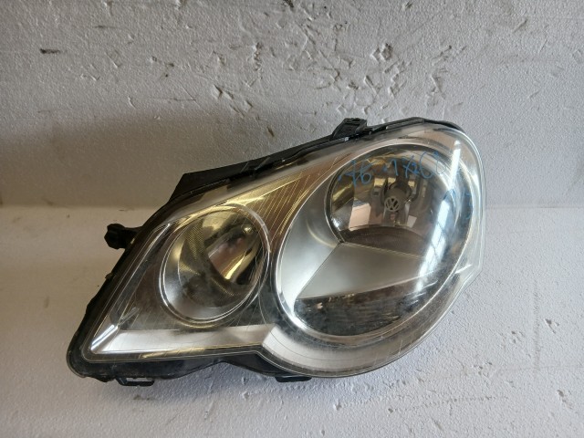 17268 Volkswagen Polo IV 2002-2009 Bal első Lámpa , Fényszóró