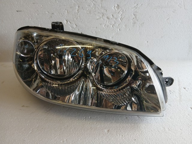 17269 Fiat Punto III. 2003-2010 Jobb első Lámpa , Fényszóró