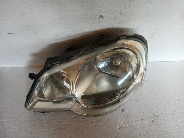 17277 Volkswagen Polo IV 2002-2009 Bal első Lámpa , Fényszóró