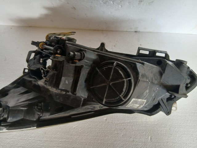 17279 Opel Corsa D 2006-2014 Jobb első Lámpa , Fényszóró