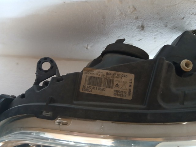 17283 Citroen C4 2014-2011 Bal első Lámpa , Fényszóró