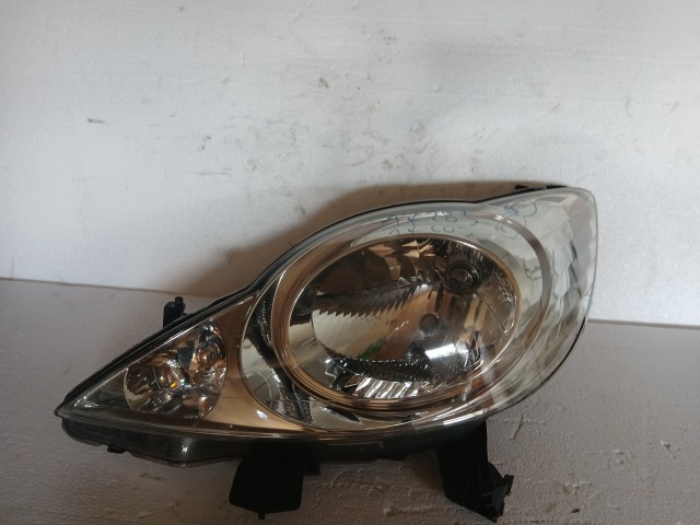 17285 Peugeot 107 2005-2014 Bal első Lámpa , Fényszóró