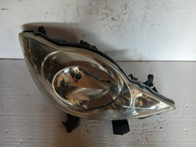 17286 Peugeot 107 2005-2014 Jobb első Lámpa , Fényszóró