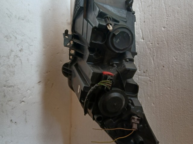 17288 Citroen C4 2014-2011 Jobb első Lámpa , Fényszóró