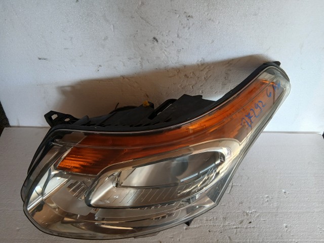 17292 Citroen C3 Picasso  2009-2017 Bal első Lámpa , Fényszóró