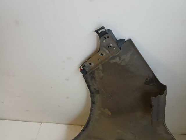 17237 Opel Meriva B Jobb első Sárvédő Barna Z40w