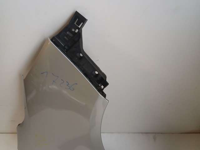 17236 Opel Meriva B Jobb első Sárvédő Ezüst Z176