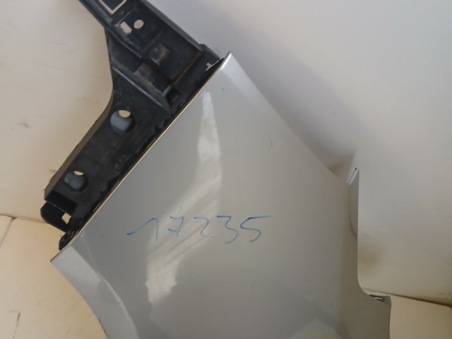 17235 Opel Meriva B Bal első Sárvédő Ezüst Z176