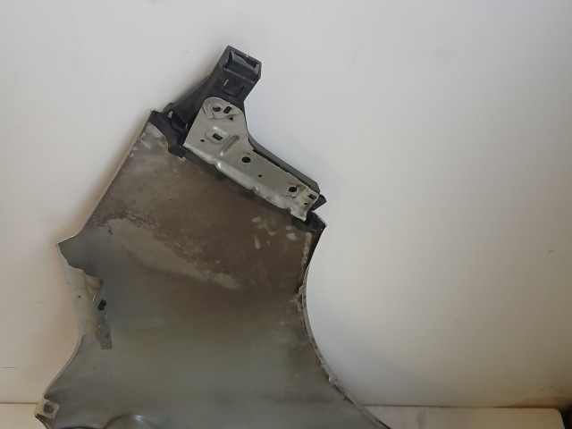 17235 Opel Meriva B Bal első Sárvédő Ezüst Z176