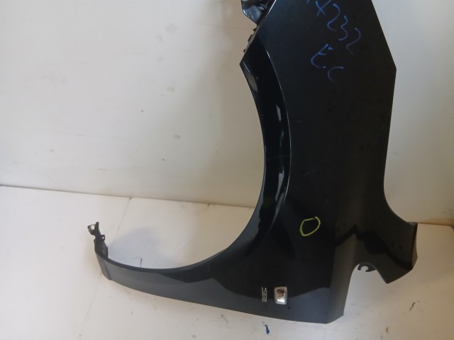 17232 Opel Corsa E Bal első Sárvédő Fekete Z22c