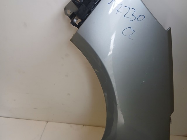 17230 Opel Zafira C Bal első Sárvédő Ezüst