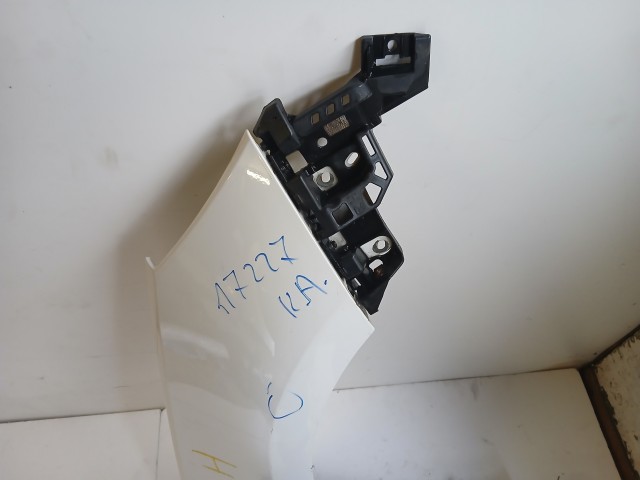 17227 Opel Astra K Jobb első Sárvédő Fehér Y40r a képen látható sérüléssel