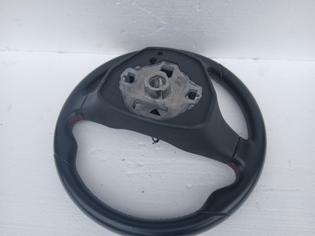 Opel Astra K 2015-2021 Kormánykerék Használt Fekete multikormányos bőr  