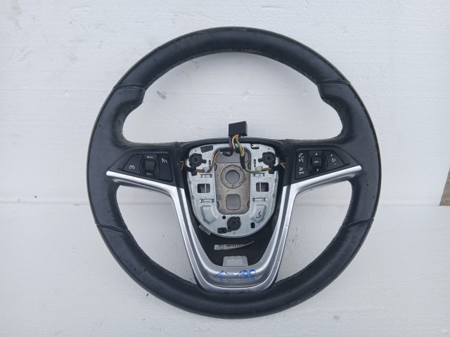 Opel Astra J 2009-2015 Kormánykerék Használt Fekete bőr  