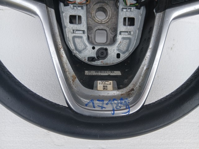 Opel Astra J 2009-2015 Kormánykerék Használt Fekete multikormányos bőr  