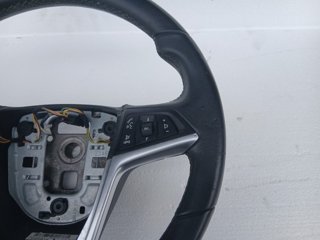 Opel Astra J 2009-2015 Kormánykerék Használt Fekete bőr  