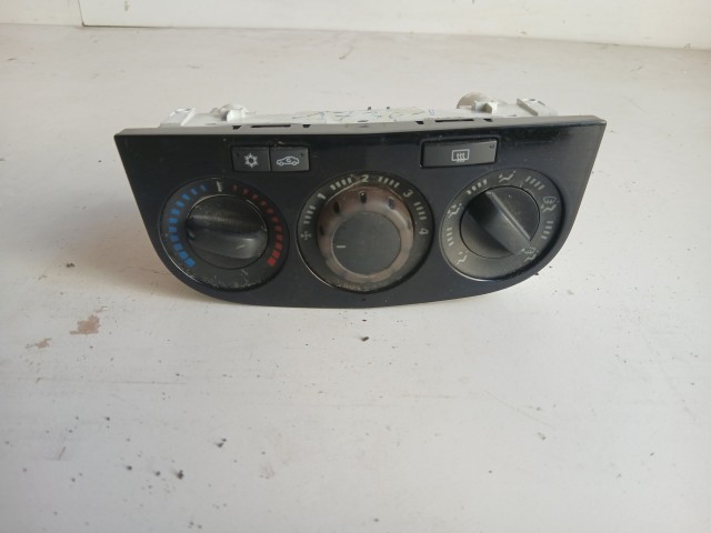 Opel Corsa D 2006-2014 Fűtéskapcsoló Használt