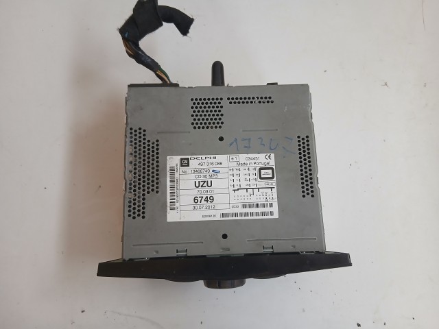 Opel Corsa D 2006-2014 Rádió Használt Cd-s fekete