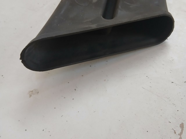 Opel Meriva B 2010-2017 Levegőcső  Használt 