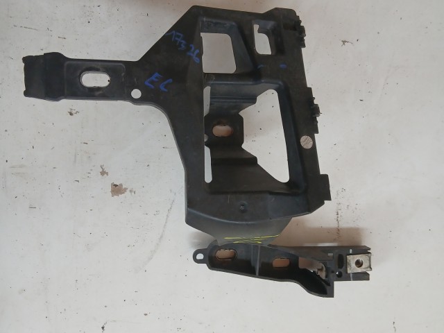 Opel Corsa E 2014- 2014-2019 Jobb Lámpa tartó