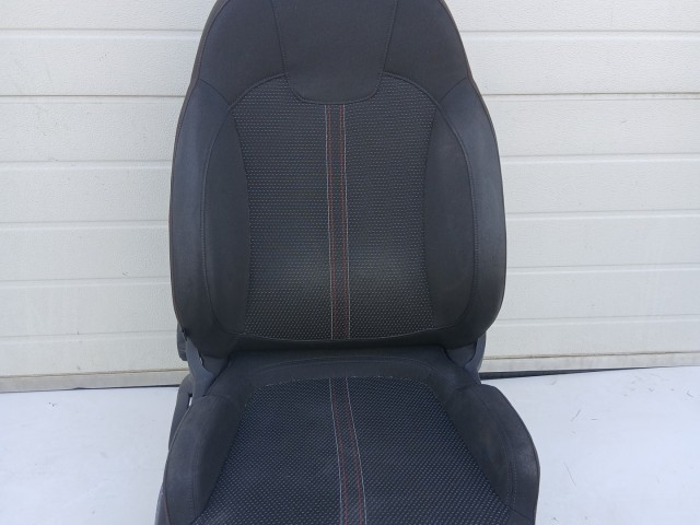 17335 Opel Corsa E 2014- 2014-2019 jobb első Ülés szövet