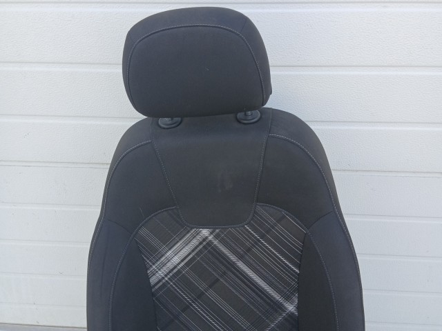 17336 Opel Corsa E 2014- 2014-2019 jobb első Ülés szövet