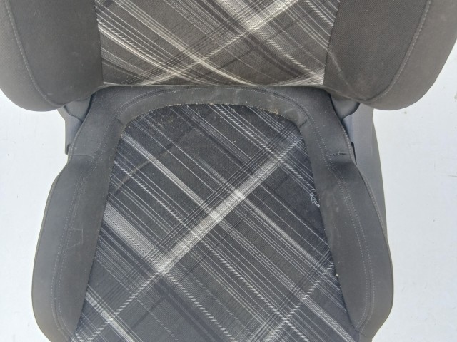 17337 Opel Corsa E bal első Ülés szövet