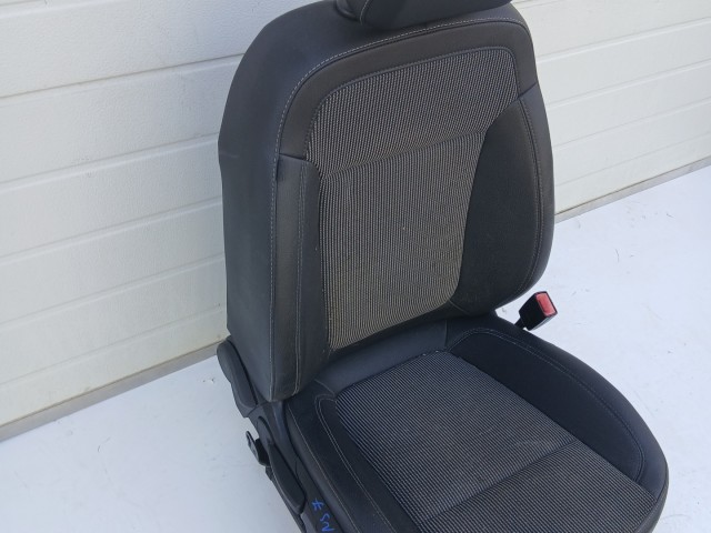 17340 Opel Insignia 2008-2016 jobb első Ülés bőr és szövet