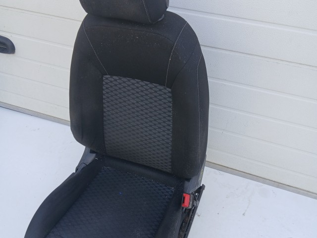 17349 Opel Astra K 2015-2021 Jobb első Ülés