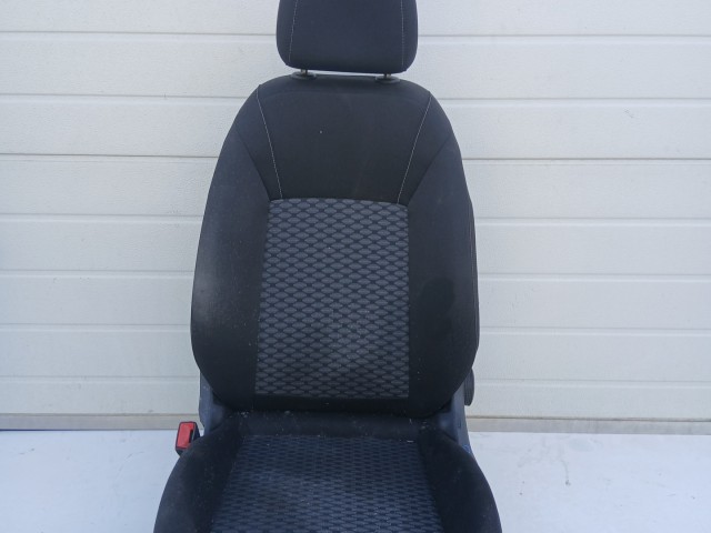 17350 Opel Astra K 2015-2021 bal első Ülés