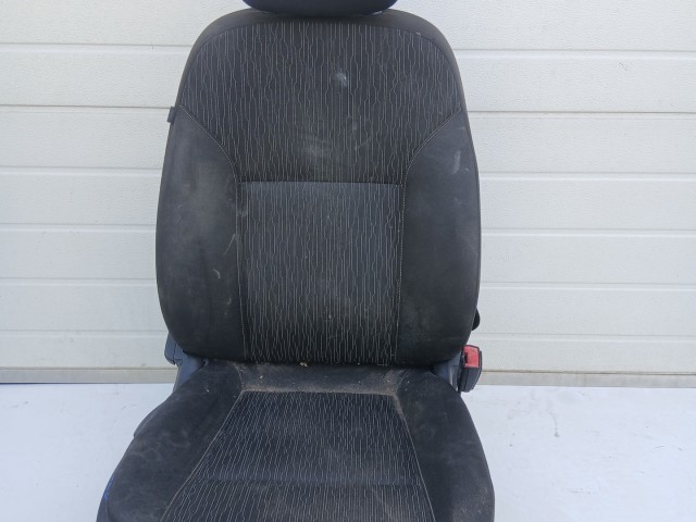 17351 Opel Astra J 2009-2015 Jobb első Ülés