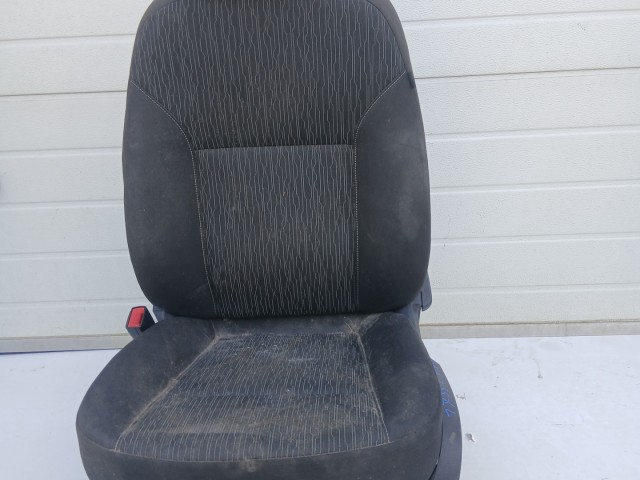 17352 Opel Astra J 2009-2015 bal első Ülés