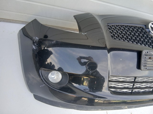 17354 Toyota Yaris II. 2005-2011(xp90) 2005-2011 első Lökhárító Fekete