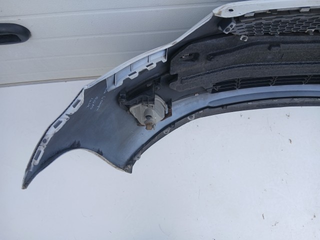 17358 Kia Venga  Első Lökhárító Fehér