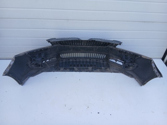 17365 Skoda Roomster első Lökhárító Barna