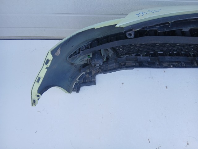 17366 Renault Twingo II első Lökhárító