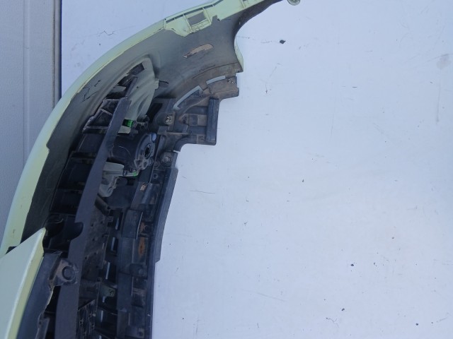 17366 Renault Twingo II első Lökhárító