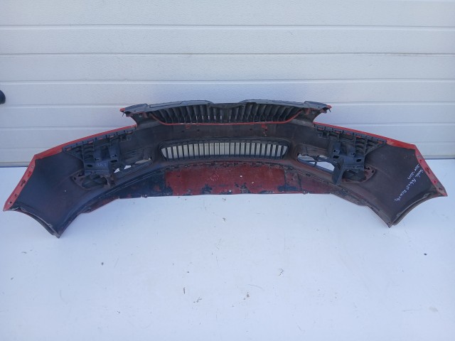 17368 Skoda Roomster első Lökhárító Piros