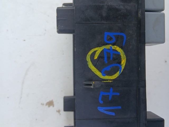 Opel Corsa E 2014- 2014-2019 Biztosítéktábla