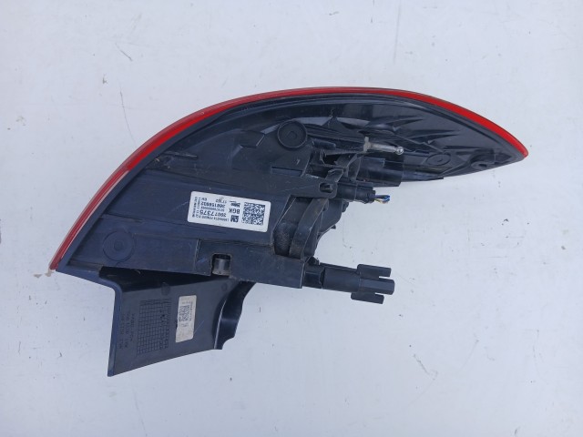 17400 Opel Astra K kombi  Jobb hátsó Lámpa