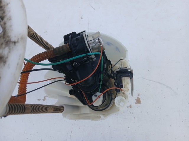 Opel Astra J Zafira C Üzemanyag szivattyú Benzin szivattyú