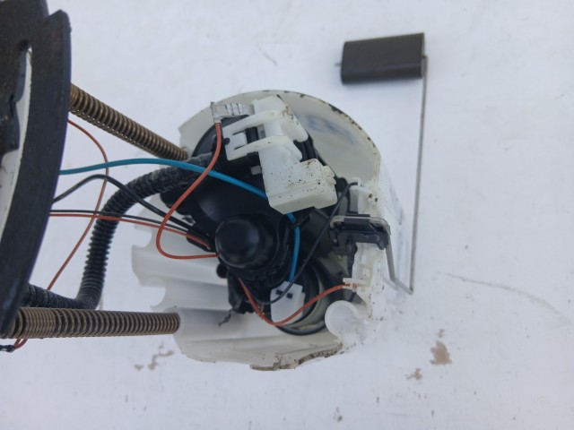 Opel Insignia 1.8 Üzemanyag szivattyú Benzin szivattyú