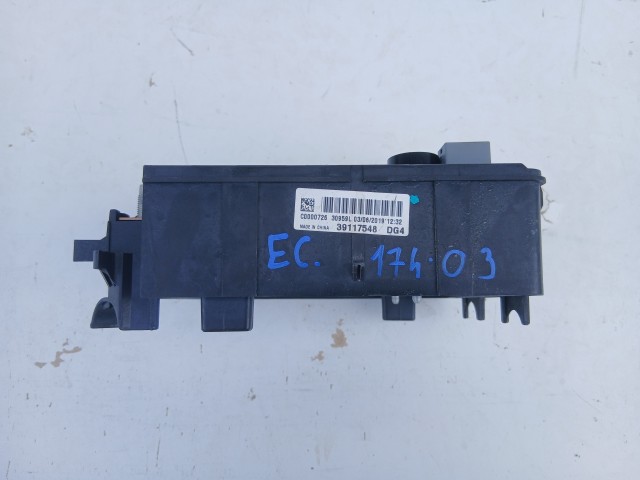 Opel Corsa E 2014- 2014-2019 Biztositéktábla