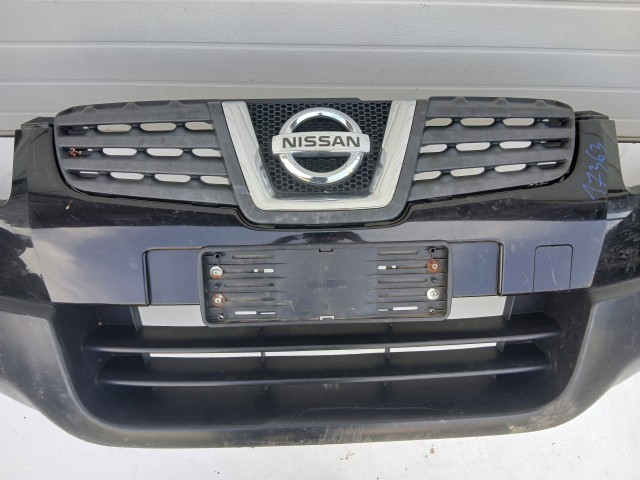 17363 Nissan QASHQAI (J10)  Első Lökhárító Fekete 
