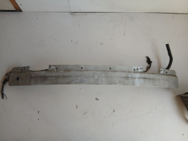 Opel Meriva B 2010-2017 első Lökhárító merevítő