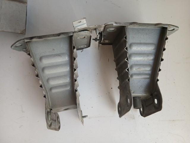 Opel Meriva B 2010-2017 első Lökhárító merevítő