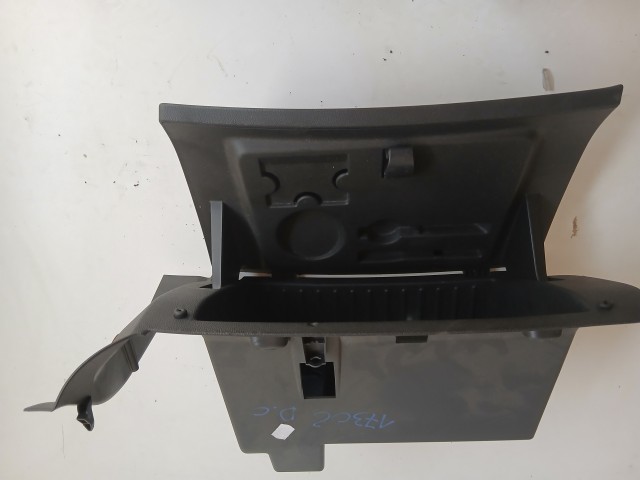 Opel Corsa D 2006-2014 Kesztyűtartó ajtó Használt Fekete  